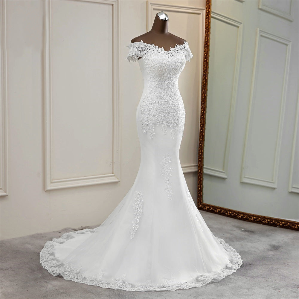 Aurelia Lace Elegance